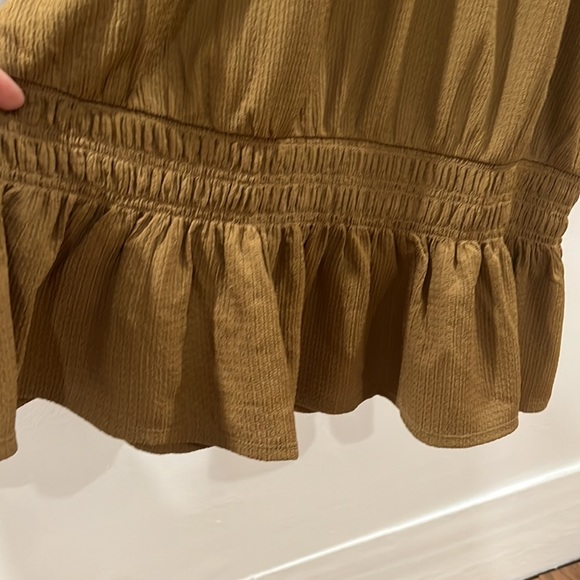 NEW NINE WEST HOLD PEPLUM HEM TANK TOP.  Size XL - Picture 3 of 7